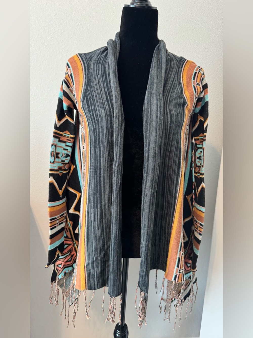 Billabong Dreamchaser Aztec Southwest Cardigan Fringe Open
Front Boho Festival S - Picture 2 of 6
